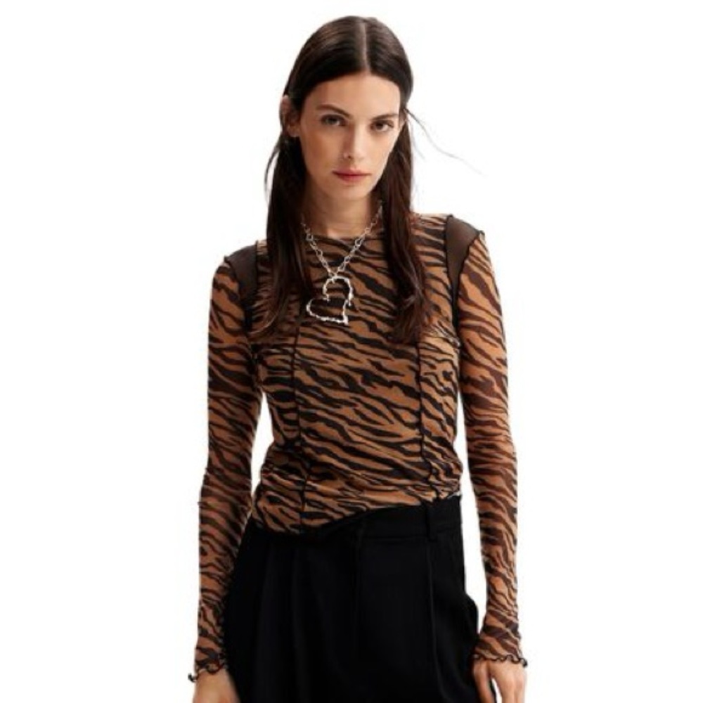 🔥NWT Desigual Tulle Zebra Shirt